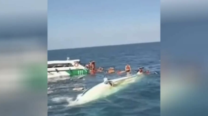 Тайландта қазақстандық туристер мінген катер апатқа ұшырады (ВИДЕО)