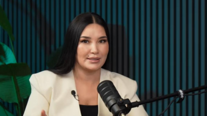 «Күйеуім көзіме шөп салды»: Құралай ханым психологияға қалай келгенін айтты