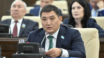 «Жер шетелдіктерге сатылмайды»: Депутат желідегі алыпқашпа әңгімелерге нүкте қойды