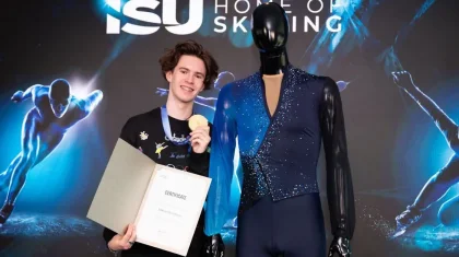 Михаил Шайдоров костюмін Олимпиада мұражайына тапсырды (ФОТО)