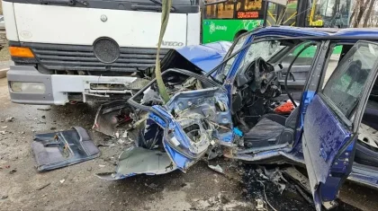 Алматыда жеңіл көлік жүк көлігімен соқтығысып, 20 жастағы жігіт жан тапсырды