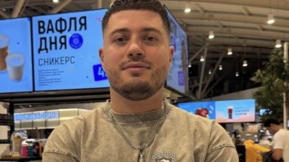 «Өкінемін»: Қазақ қыздарын қорлаған ресейлік блогер кешірім сұрады (ВИДЕО)