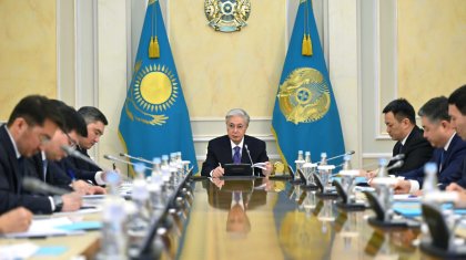 «Процесс өте баяу жүріп жатыр»: Президент мемлекеттік аппарат қызметін цифрландыруды жеделдетуді тапсырды