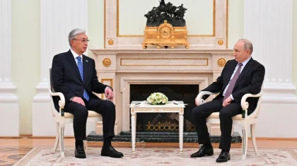 Қасым-Жомарт Тоқаев Владимир Путинмен кездесу өткізді