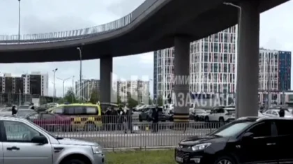 Астанада ер адам вокзал маңындағы көпірден секіріп кетті (ВИДЕО)