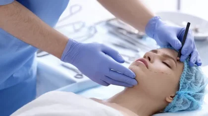 Шымкентте блефаропластика жасатқан әйел бір көзінен айырылды