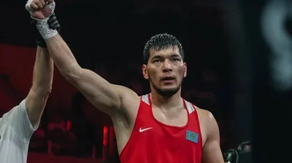Әлем кубогі: Нұрбек Оралбай қарсыласын айқын басымдықпен жеңді