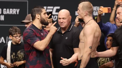Ислам Махачевтен тарихи жеңіс: UFC-дегі рекорд жаңарды