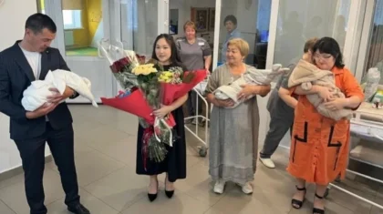 Елнара, Елнияр және Елдияр: Павлодарлық әйел үшем босанды