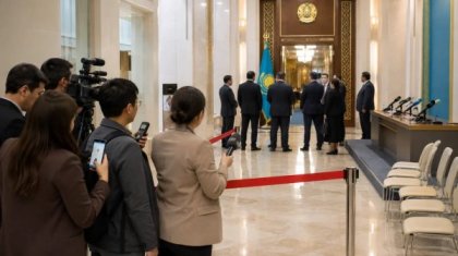 Енді журналистер Құрылтай депутаттарын кулуарда тоқтатып, пікір ала алмайды (ВИДЕО)