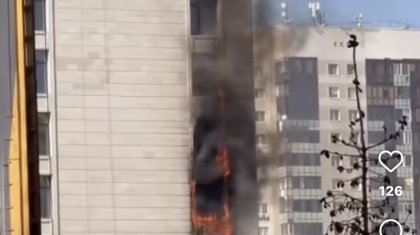 Астанада салынып жатқан 12 қабатты үйден өрт шықты (ВИДЕО)