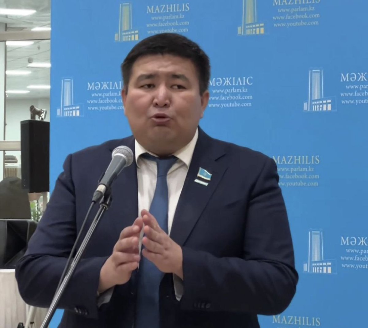 Фото: https://t.me/mazhilis_kz каналындағы видеодан алынды