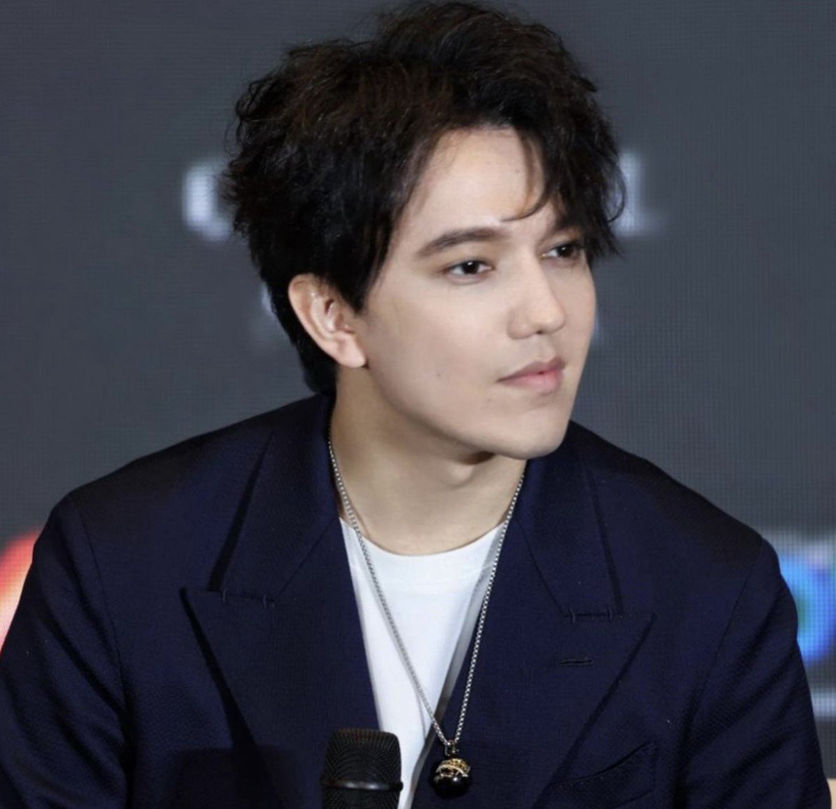 Фото: instagram.com/kudaibergenov.dimash
